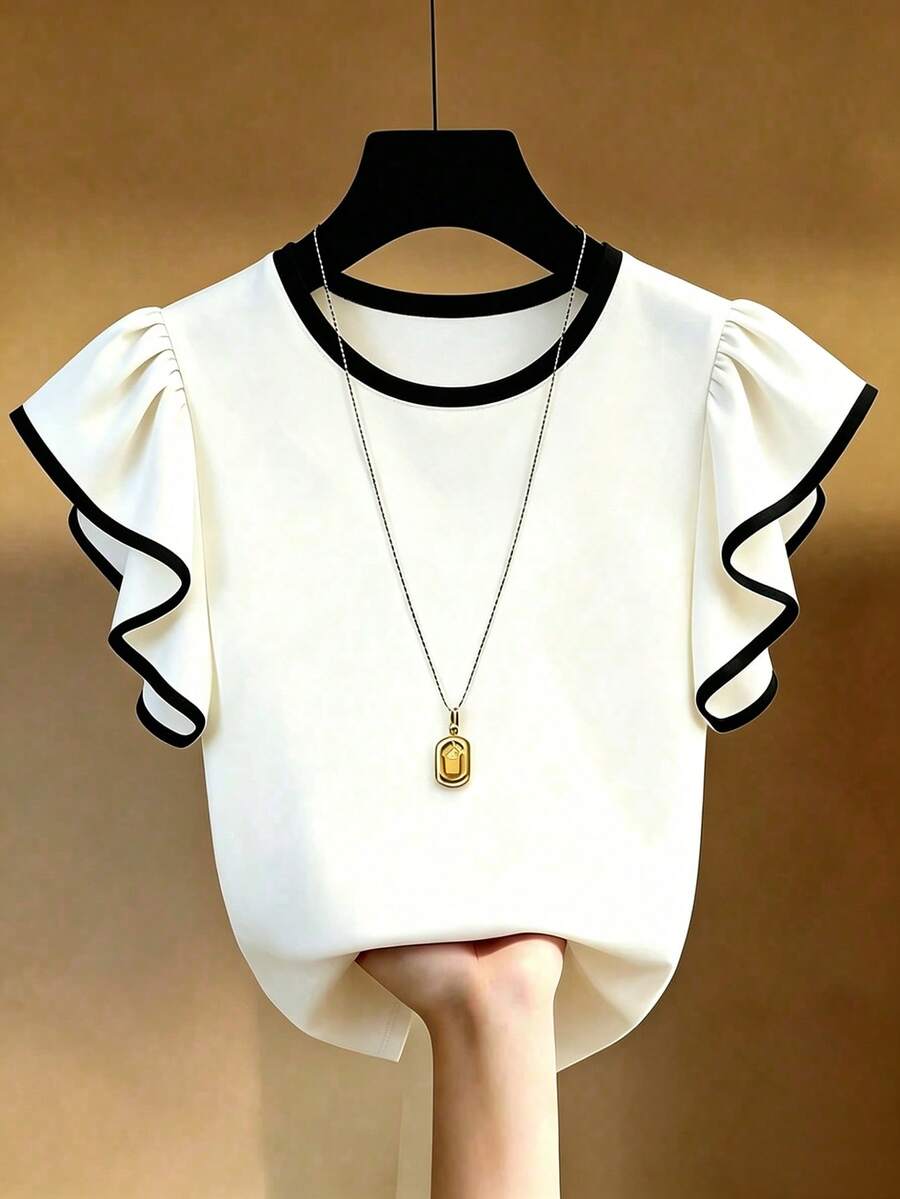 SHEIN Franclia Black And White Contrast Color T-Shirt Made Of Skin-Friendly Elastic Fabric, Comfortable To Wear. Round Neck With Contrast Color Trim, Simple Yet Exquisite; Flutter Sleeve Design Is Gentle And Youthful, Creating A Romantic Atmosphere. Slim Fit Design Fits The Body Shape, Outlining The Curves, Suitable For Pairing With Jeans Or Skirts, Easily Handling Daily Commute Or Casual Dates, Creating A Fresh And Gentle Look. - Black and White - View 1