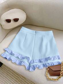 Pantalones cortos acampanados para mujer de unicolor, ajustados, con bolsillos reales, cintura ceñida, volantes 3D, cremallera, botón, para vacaciones, elegantes - Celeste - Ver 2