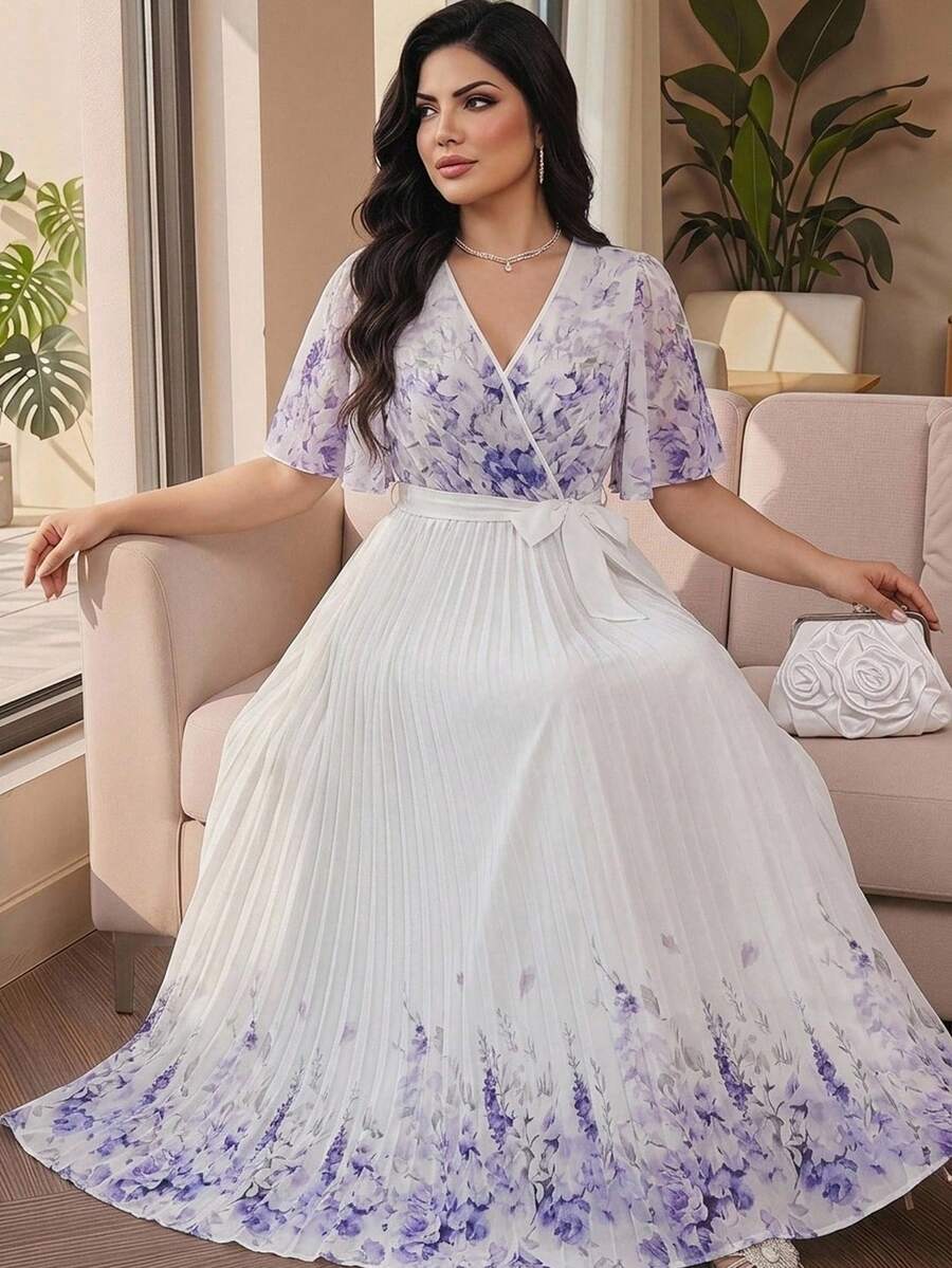 Modelyn فستان أنيق للمرأة ذات الحجم الكبير مع طبعة زهرية، رقبة على شكل حرف V، أكمام مكسرة، وذيل مطوي - متعدد الألوان - مشاهدة 1