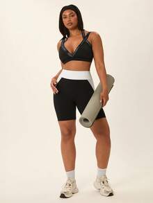 Voyena Plus Size Women's Colorblock Fitted Sports Shorts - Black - View 3