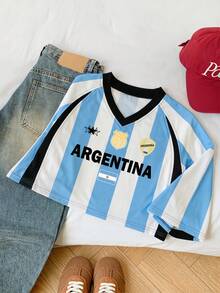 Comfortcana Áo thun nữ ngắn tay cổ chữ V đội tuyển bóng đá Argentina mùa hè, in chữ màu tương phản, kiểu dáng croptop casual, tay raglan dệt kim, phong cách retro preppy cổ điển thời trang trẻ trung street style, chất vải mềm mịn thoải mái, lý tưởng cho ngày thi đấu, thời trang thể thao World Cup 2026 - Nhiều màu - Xem 6
