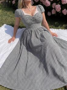 Lyrianda Black Square Neck Lace Plaid Fairy Cute Minimalist Waist-Cinched Dress - Black - View 3