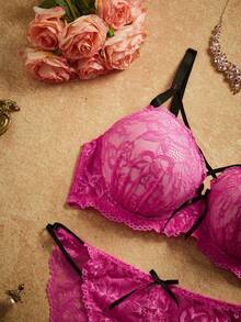 PinupPomp 2pcs Set Pakaian Dalam Babydoll Ukuran Plus dengan Motif Bunga Renda Romantis Warna Kontras Balconette 3/4 Cup Push-Up Pita Ruffle Manis Imut Nyaman - Hot Pink - View 4