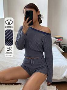 DAZY 休閒條紋不對稱肩長袖T恤 & 短款睡褲2件組，夏季女款居家服套裝 - 藏蓝色 - 查看 3