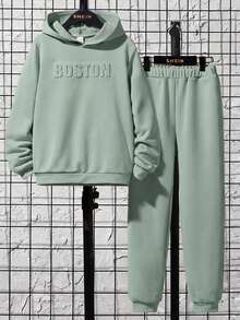 SHEIN Conjunto de 2 piezas para niño preadolescente con sudadera con capucha de unicolor con relieve y pantalones de punto, casual y cómodo - verde menta - Ver 1