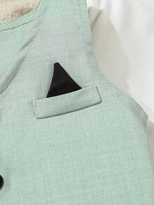 SHEIN 2 件套正式男婴绅士西装 - 纯色背心 + 裤子套装，不含衬衫，不含配饰，适合 6 个月至 3 岁儿童，适合婚礼、表演、派对、生日、圣诞节、毕业典礼 - 婴儿、幼儿、儿童 - 綠色 - 查看 4