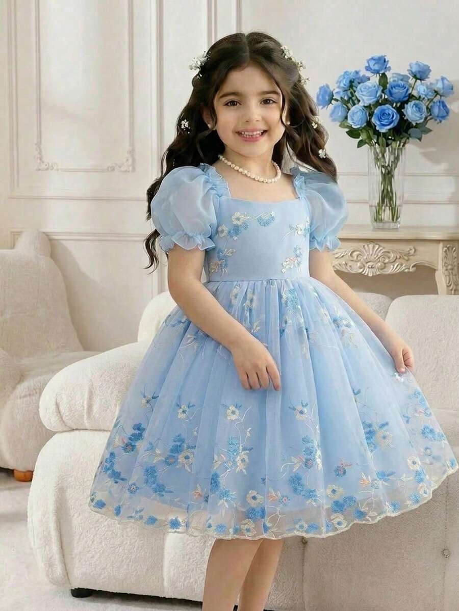 Glamorique Kids 女童花卉刺繡網紗拼接甜心領短袖泡泡袖公主裙 - 淺藍色 - 查看 1