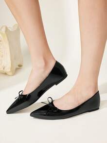 CUCCOO CHICEST Ladies Black Bow Fashion Versatile Flat Shoes - Black - View 4
