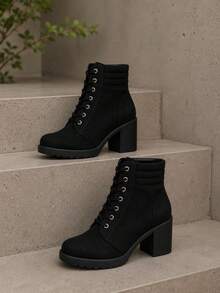 Wide Heel Boots Round Toe Light Tracked Sole - Black - View 5