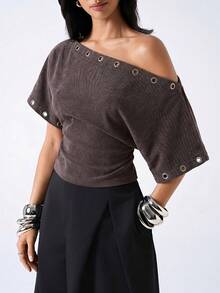 LYSMO Kaos Wanita Musim Panas Warna Polos dengan Kerah Asimetris, Atasan Musim Panas - Coffee Brown - View 6