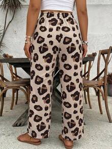 SHEIN VCAY Plus Size Women's Spring/Summer New Leopard Print Beach Shorts, Suitable For Occasions Like Valentine's Day, Fashionable For Commuting, Striped Wide-Leg Pants With Pockets. Essential For Beach Vacation/Holiday - Multicolor - View 2