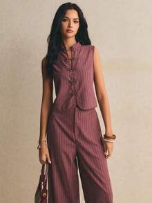 Poéselle Women's Exquisite Fashion Frog Button Tank Top And Pocket Casual Pants 2 Pieces Set - Red Violet - View 2