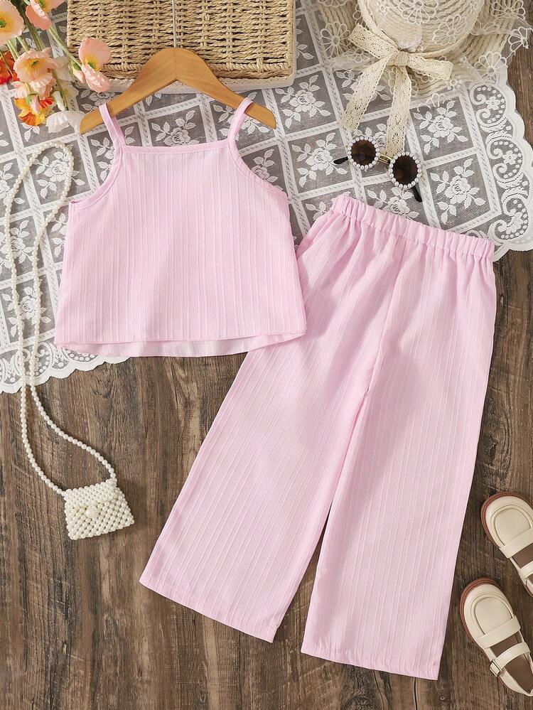 SHEIN Vintaside Kids 2 件套年轻女孩时尚舒适荷叶边吊带上衣和裤子套装，非常适合夏季度假 - 粉色 - 查看 2