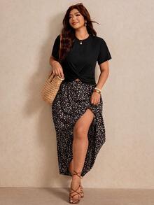 Elaquor Conjunto de Duas Peças de Verão Plus Size para Mulheres, Conjunto de Manga Curta, Conjunto de Duas Peças com Saia Meia Estampada, Conjunto Casual e Confortável Plus Size para Mulheres, Roupas Estampadas para Mulheres, Looks de Verão para Mulheres, Conjuntos de Descanso para Mulheres, Conjunto de Duas Peças para Férias, Look de Verão de 2 Peças, Conjuntos de Verão para Mulheres - Multicolorido - Visão 1