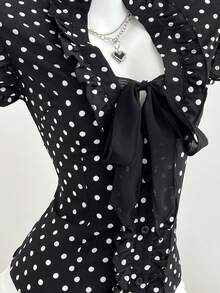 Elamini 黑色圓點小立領蝴蝶結設計甜美簡約性感顯腰瘦身夏季女式襯衫 - 黑與白 - 查看 3