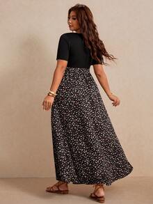 Elaquor Conjunto de Duas Peças de Verão Plus Size para Mulheres, Conjunto de Manga Curta, Conjunto de Duas Peças com Saia Meia Estampada, Conjunto Casual e Confortável Plus Size para Mulheres, Roupas Estampadas para Mulheres, Looks de Verão para Mulheres, Conjuntos de Descanso para Mulheres, Conjunto de Duas Peças para Férias, Look de Verão de 2 Peças, Conjuntos de Verão para Mulheres - Multicolorido - Visão 2