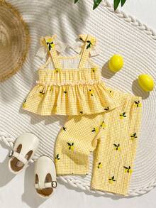 SHEIN Baby Girl Kids Yellow Plaid Camisole And Shorts Set With Lemon Print For Vacation Style Two Pieces Summer Outfit Holiday - Yellow - View 9