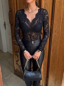 Firerie Atasan Wanita Kontras Lace Scallop Sheer Plain Seksi - Hitam - View 4
