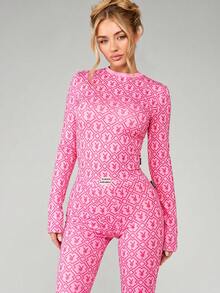 Missguided x Playboy Set Pakaian Santai Atasan Lengan Panjang Motif Geometris Burgundy dan Legging yang Serasi untuk Kenyamanan dan Relaksasi Kasual - Berwarna merah muda - View 3