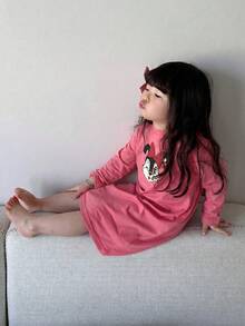 DAZY 嬰幼兒(女童)圓領卡通休閒短袖韓式居家服 - 粉色 - 查看 3