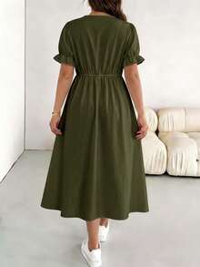 SHEIN Essnce Plus Size Summer Casual Solid Color Short Sleeve Dress - Army Green - View 2