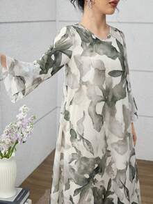 Yasmyna Women's Fashionable Ink Painting Design Versatile Long Sleeve Arabian Dress - Green - View 4