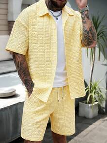 Manfinity Homme 男士大尺碼夏季紋理提花寬鬆休閒短袖襯衫套裝 - 黃色 - 查看 4