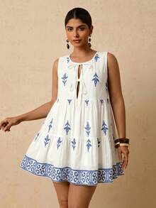 Travachic Plus Size Summer Sleeveless Tie Neck Allover Print Dress - Blue and White - View 4