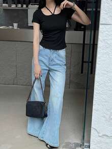 FRIFUL Tank Top Wanita Warna Hitam Slim Fit Model Halter Neck untuk Musim Panas - Hitam - View 3