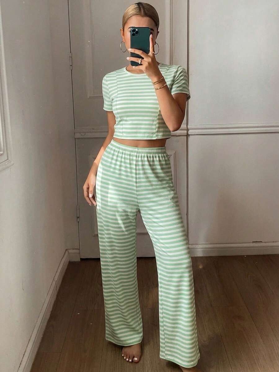 DAZY 2er/Set gestreiftes figurbetontes Kurzarm T-Shirt & gerade lange Pyjamahose Sommer Damen Schlafanzug Set - Grün - Übersicht 1