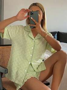 Livesso Summer Sweet Plaid Trim Short Sleeve Ruffle Shorts 2-Piece Women's Pajama Set - Green - View 1