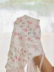 CottageSlumber Plus Size Floral Pattern Lace Patchwork Frill Trim Pajama Set - White - View 9