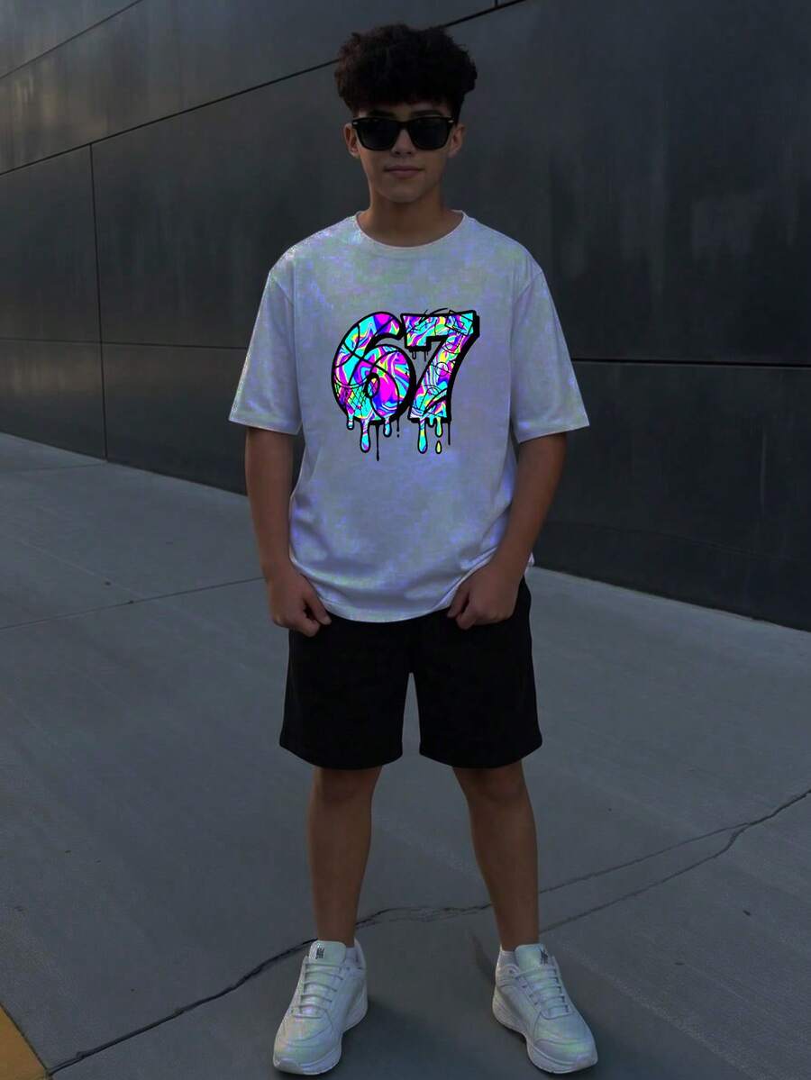 SHEIN 1件装青少年男童休闲67图案印花圆领针织T恤套装,适合上学和外出穿着,春夏款 - 白色 - 查看 1