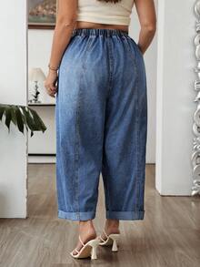 SHEIN CURVE+ 大尺碼女款彈性腰口袋寬腿休閒寬鬆可愛時尚牛仔褲 秋季穿搭 通勤 外出 夜店 海灘 正式場合 度假 藍色 - 深色水洗藍 - 查看 2