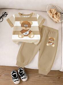SHEIN Playful Pals 男嬰中性嬰幼兒 0-3 歲 2件組韓風休閒時尚配色條紋熊圖案圓領短袖 T 恤與圖案長褲套裝，適合戶外、運動、上學穿著，春/夏、開學季，舒適易穿，時尚嬰兒、男童 T 恤、男童短褲，兒童圖案複製，新式設計，春季氛圍與夏季度假氣息，開學季、戶外活動、聚會、野餐、街拍、節慶場合與禮物 - 彩色 - 查看 3