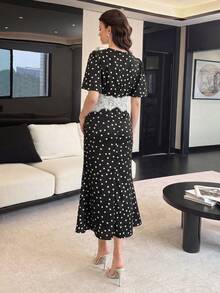 Modelyn 女款V領蕾絲飾邊黑白波點長洋裝，適合派對與聚會 - 黑色 - 查看 7