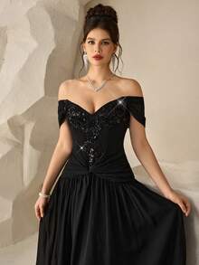 Coutiva Luxurious Black Evening Wear: Beaded One-Shoulder Gown For Galas & Parties - Black - View 1