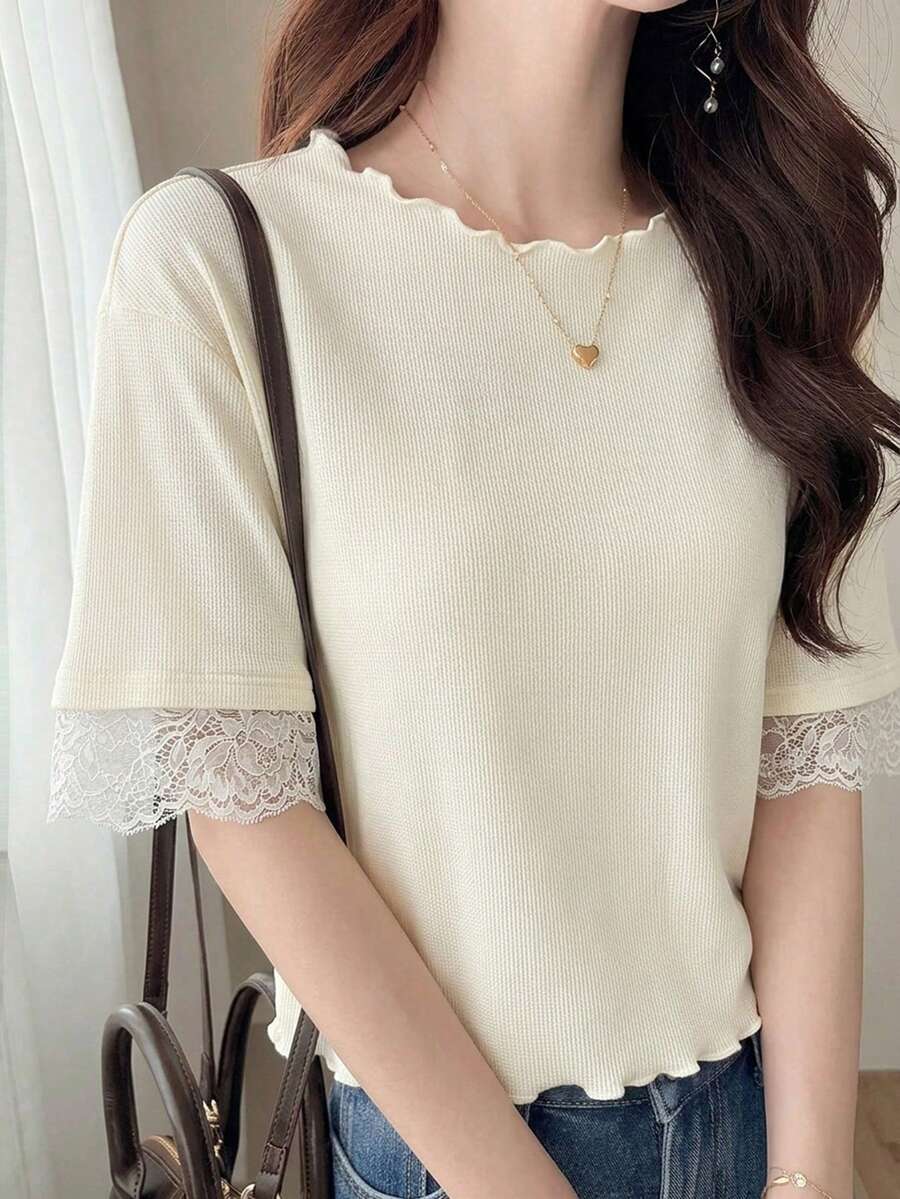 FRIFUL Women's Wavy Frill Trim Striped Loose Colorblock Edge Short Sleeve T-Shirt Summer Top - White - View 1