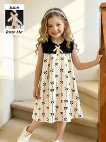 SHEIN Elladie kids 女童春夏简约时尚新款连衣裙，杏色丝带3D蝴蝶结装饰，杏色底黑色蝴蝶印花提花面料，黑色简约花领，咖啡琥珀色纽扣半开襟无袖连衣裙，适合年轻女孩，韩式简约优雅风格，休闲时尚，适合上学、外出、度假、春夏穿着。夏季服装。柔软舒适。 - 杏色 - 查看 3