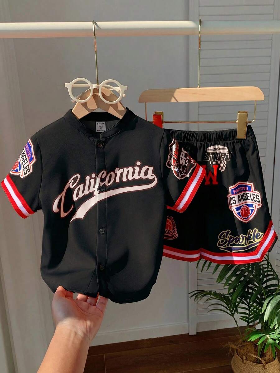SHEIN 2件套儿童橙色字母印花撞色圆领短袖开衫和短裤运动套装,休闲、柔软舒适,适合户外活动 - 黑色 - View 1