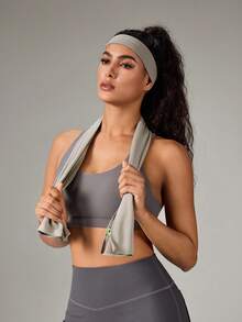 OutZeal 1 Pc Sweat-Absorbent Instant Cooling Ultra-Soft Foldable Sport Towel Solid Color Gym Workout Fitness Tennis - Light gray - View 1