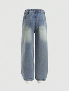 SHEIN 青少年男孩牛仔褲，復古休閒日常都市街頭風，彈性腰頭、口袋、磨損直筒褲腿、開學季拉鍊牛仔褲，學院風 - 中等水洗藍 - 查看 5