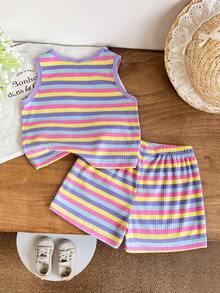 SHEIN Playful Pals 女嬰夏季紫色花卉貼花套裝，圓領無袖彩虹螺紋上衣搭配同款短褲，甜美風格，輕盈舒適，適合戶外玩耍、居家舒適及朋友聚會 - 紫色 - 查看 4