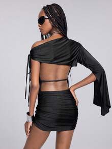 Airlisse Damen Sommer Y2K Hot Girl Kleid mit gerafftem Saum und asymmetrischen Ärmeln - Schwarz - Übersicht 2