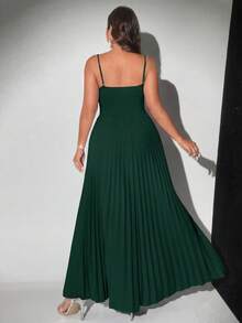 Viva Relle Plus Size Elegant Solid Color Spaghetti Strap Pleated A-Line Dress - Dark Green - View 5