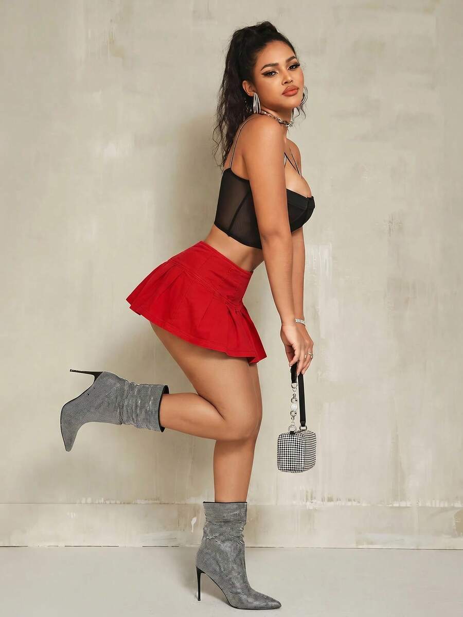 SHEIN SXY 女款素色優雅百褶牛仔迷你裙 性感街頭風 - 紅色 - 查看 1