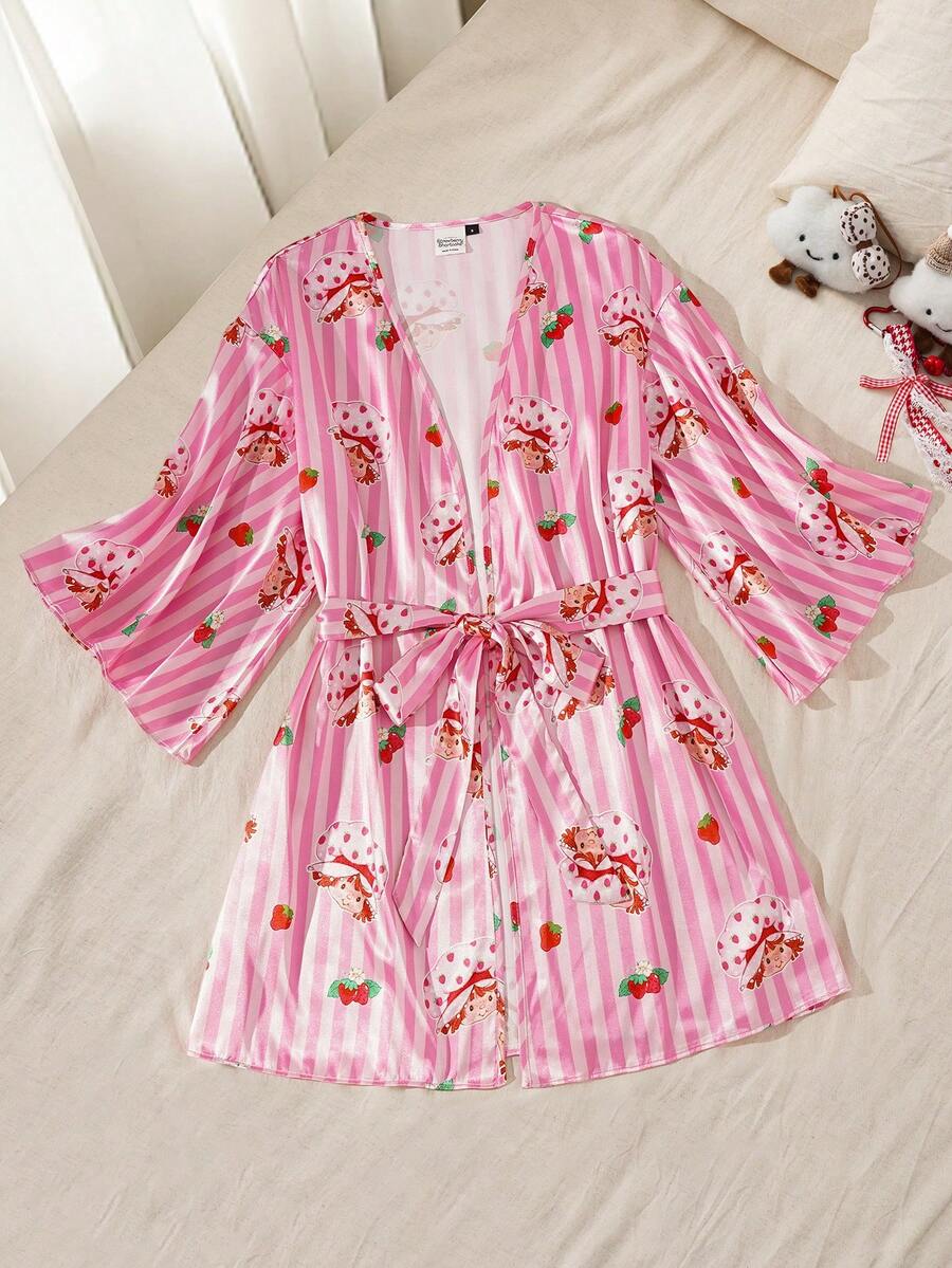 Strawberry Shortcake X SHEIN Áo choàng mặc nhà nữ kẻ sọc in hình dâu tây - Hồng - Xem 1