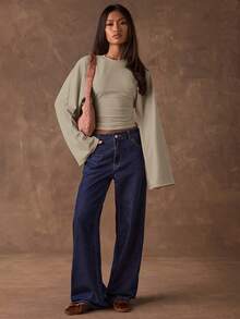 SHEIN BAE 女款極簡純色圓領修身喇叭袖上衣 - 卡其色 - 查看 3