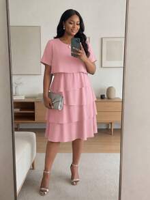 SHEIN Lady CURVE فستان صيفي كاجوال متعدد الطبقات بلون موحد مقاس كبير - وردي - مشاهدة 6