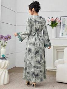 Yasmyna Women's Middle Eastern Dubai Watercolor Tie Dye Lace Trim Abaya Muslim Elegant Slim Dress - Green - View 2